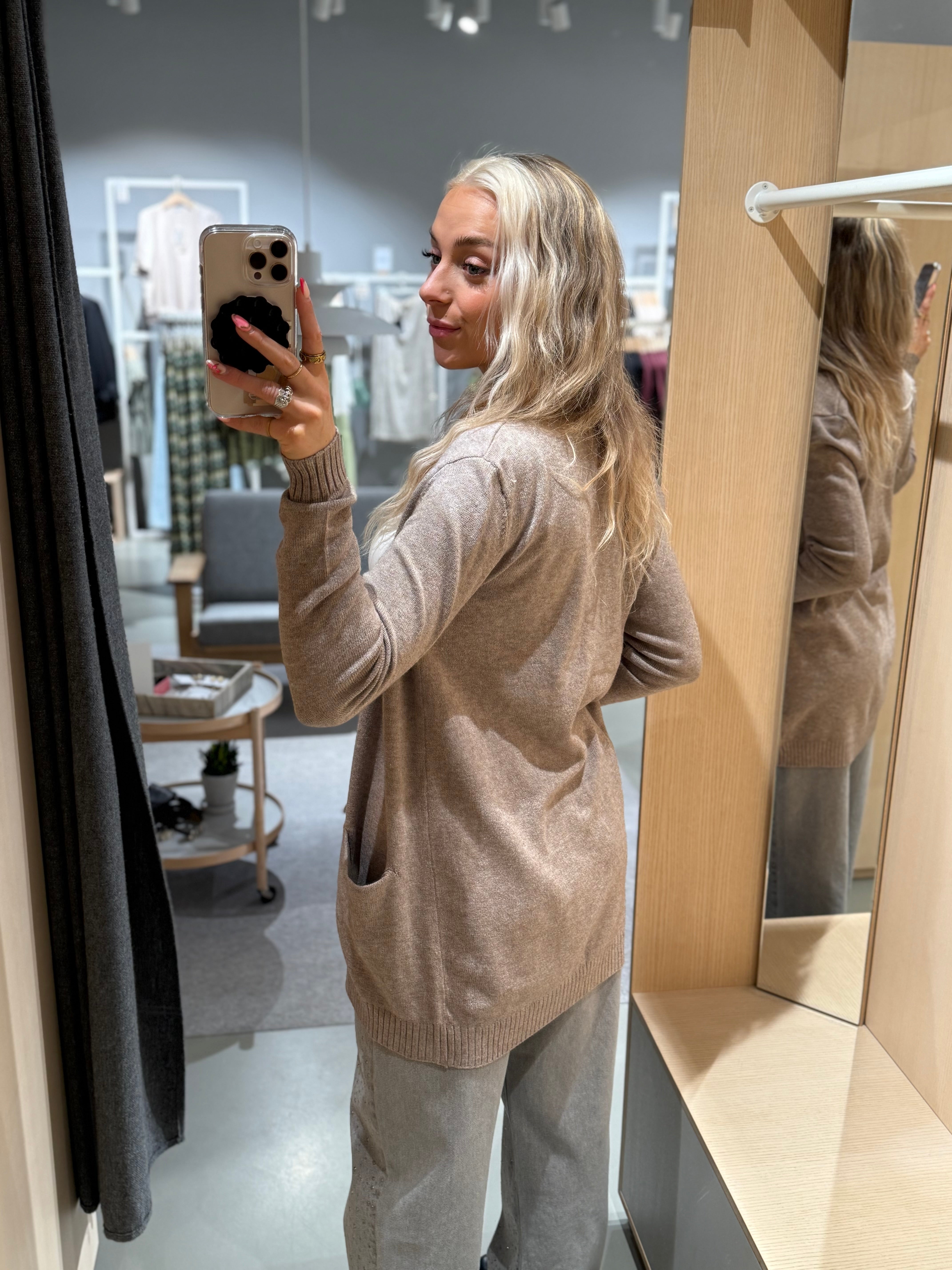 VIRIL Knit Cardigan - Falcon